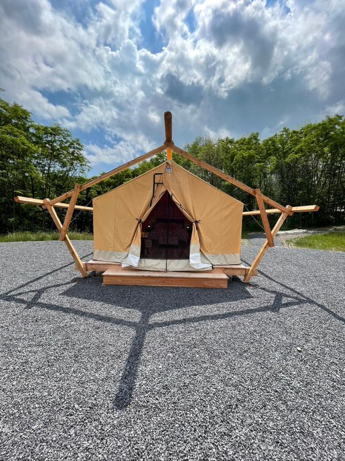 Naturluxe & Stars Watkins Glen Bagian luar foto